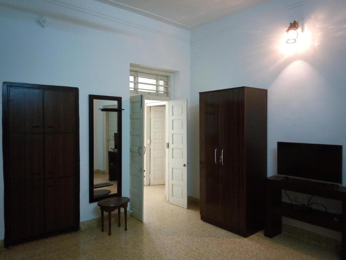Srinekatan Heritage Villa Homestay Ahmedabad Eksteriør billede